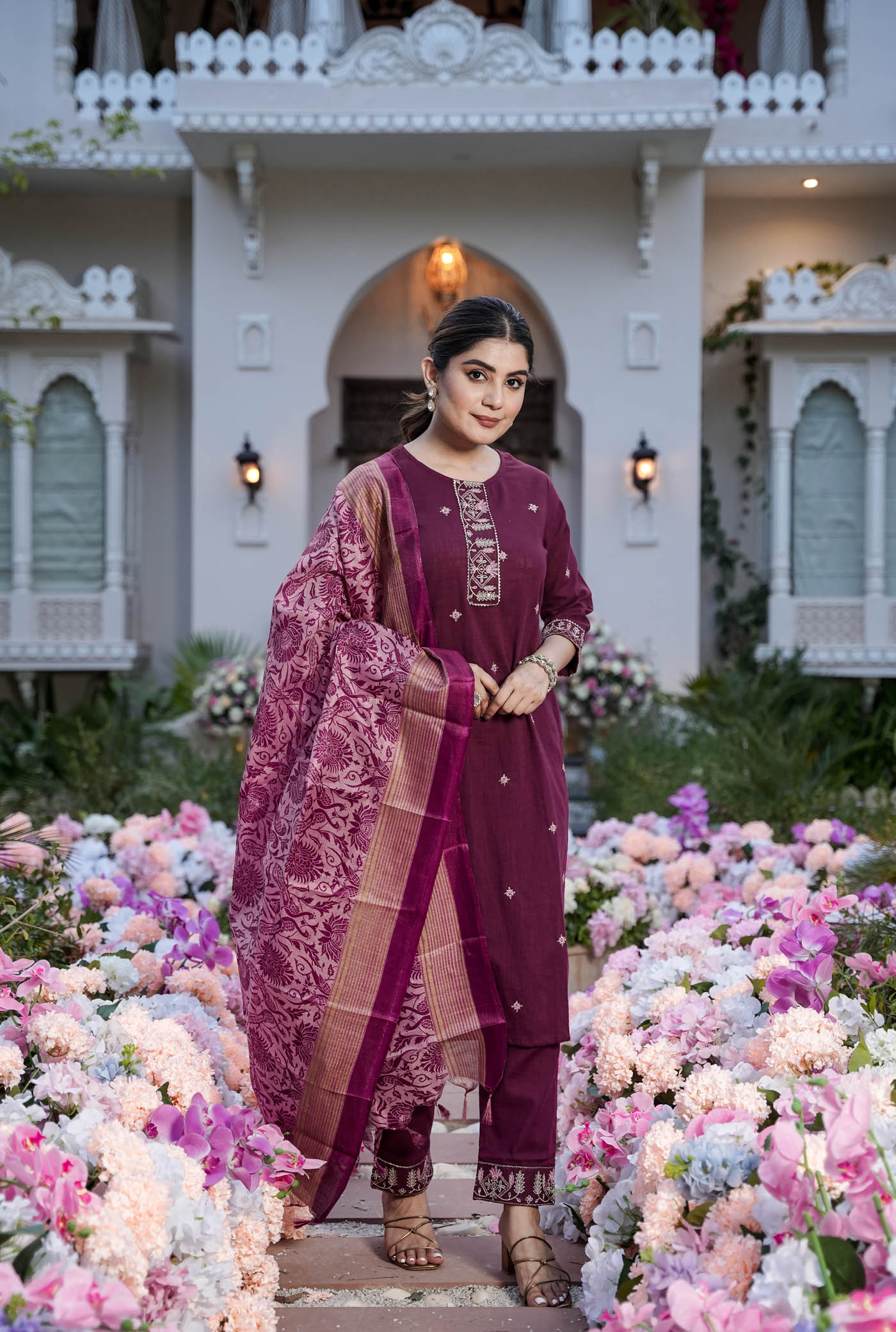 embroidered  kurti  with banarsi  dupatta  and pant